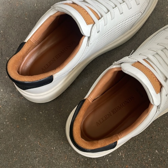 Allen Edmonds Oliver Slip-on Stretch-lace Sneaker - Picture 2 of 12